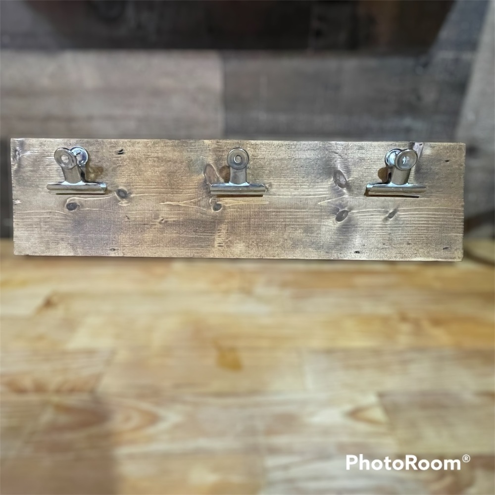 𝅺RUSTIC Wood Picture Photo Display Clip Board